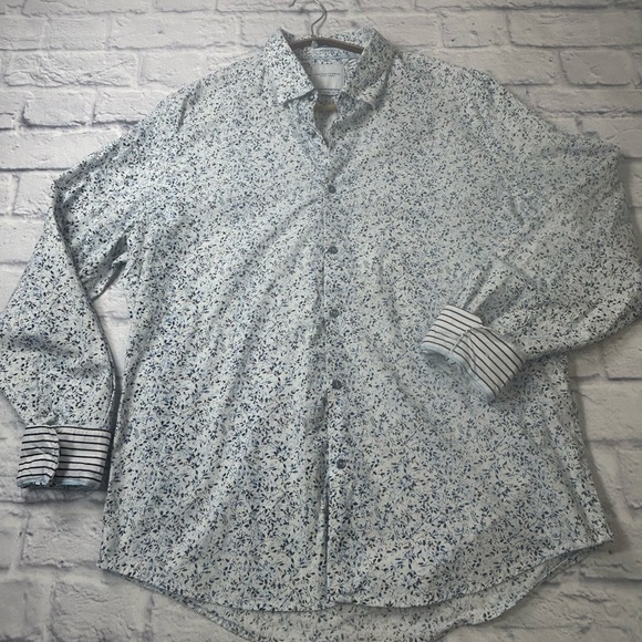 Denim & Flower Blue and White Floral Long Sleeve Button Down Shirt. Size XL - Picture 4 of 9